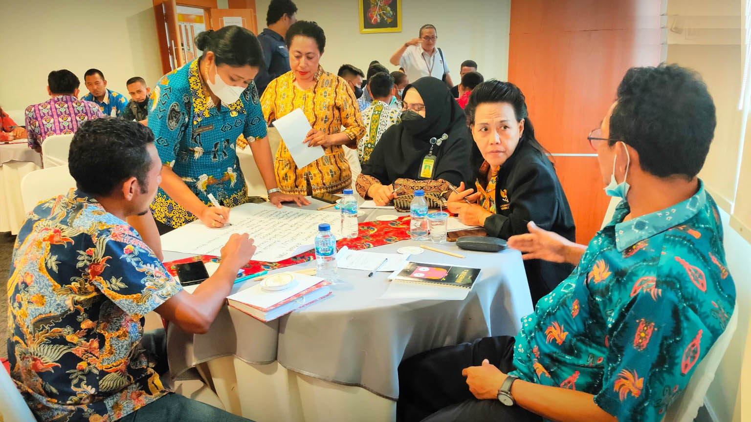 Bawaslu Kota Jayapura Gagas Kemitraan dan Ekskul Pemilu Bersama Kepala Sekolah dan OSIS SMA