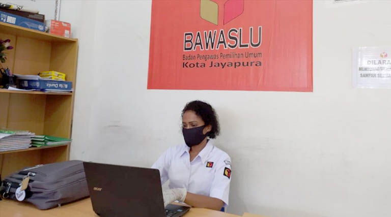 Sesuaikan Pembatasan Waktu Aktivitas, Bawaslu Kota Jayapura Siapkan Surat Tugas
