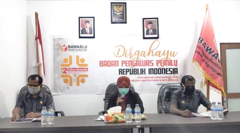Dewan Juri Lomba Menulis Opini Umumkan Pemenang Lomba