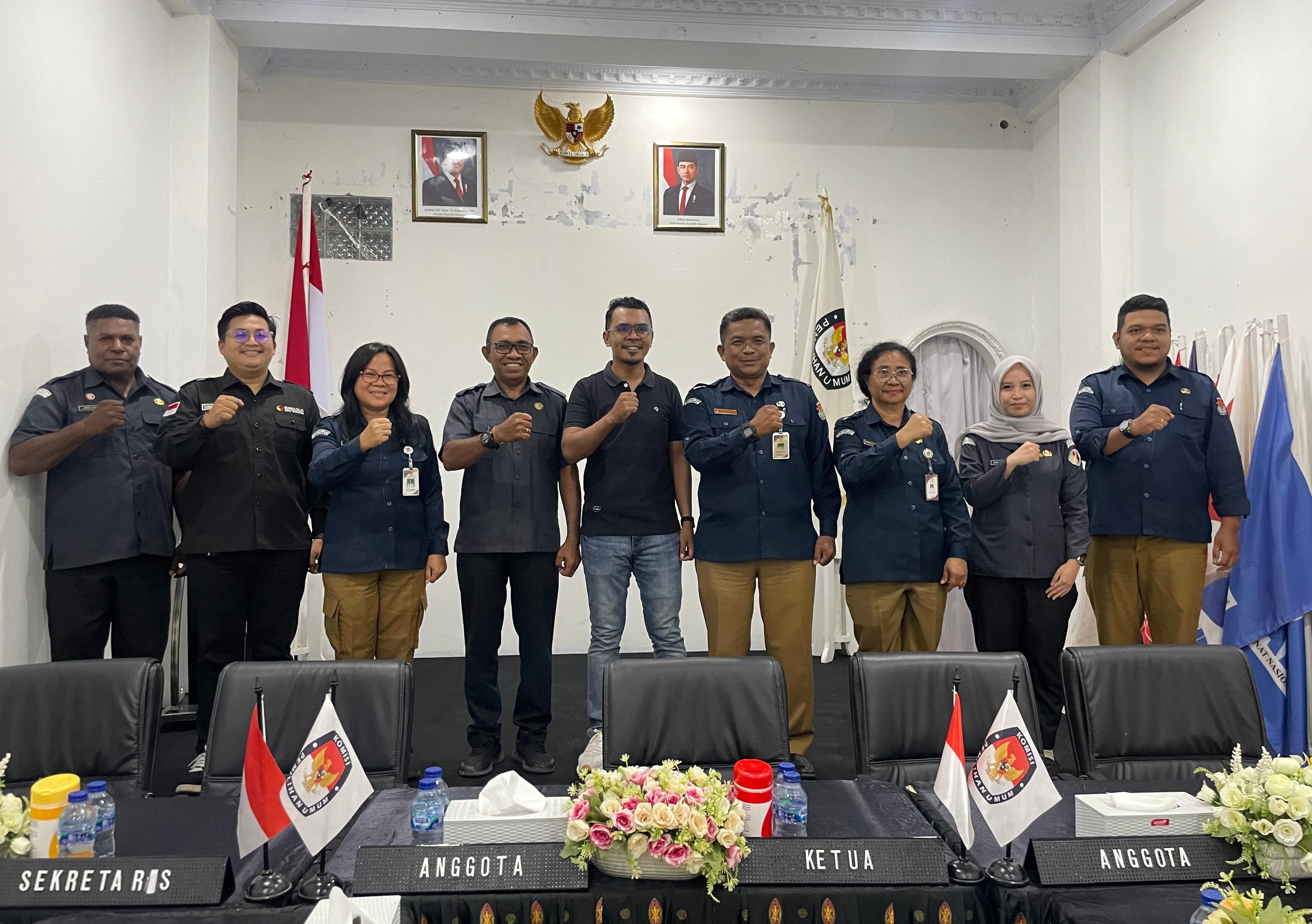 Foto bersama Koordinasi persiapan Pemutakhiran Data Pemilih Berkelanjutan (PDPB) Triwulan I Tahun 2026