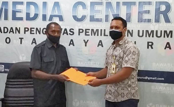 Bawaslu Kota Jayapura Terima 27 Mahasiswa KKL dari IPM FISIP Uncen