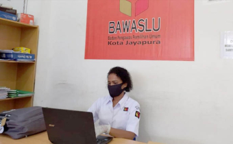 Sesuaikan Pembatasan Waktu Aktivitas, Bawaslu Kota Jayapura Siapkan Surat Tugas